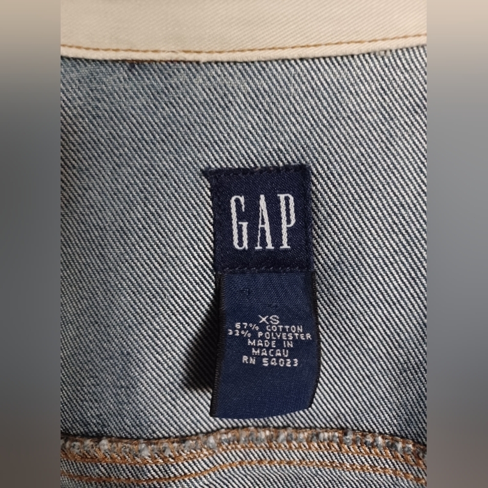 Gap Vintage Blue Faded Wash Iconic Trucker Denim Jean Jacket - Picture 11 of 11